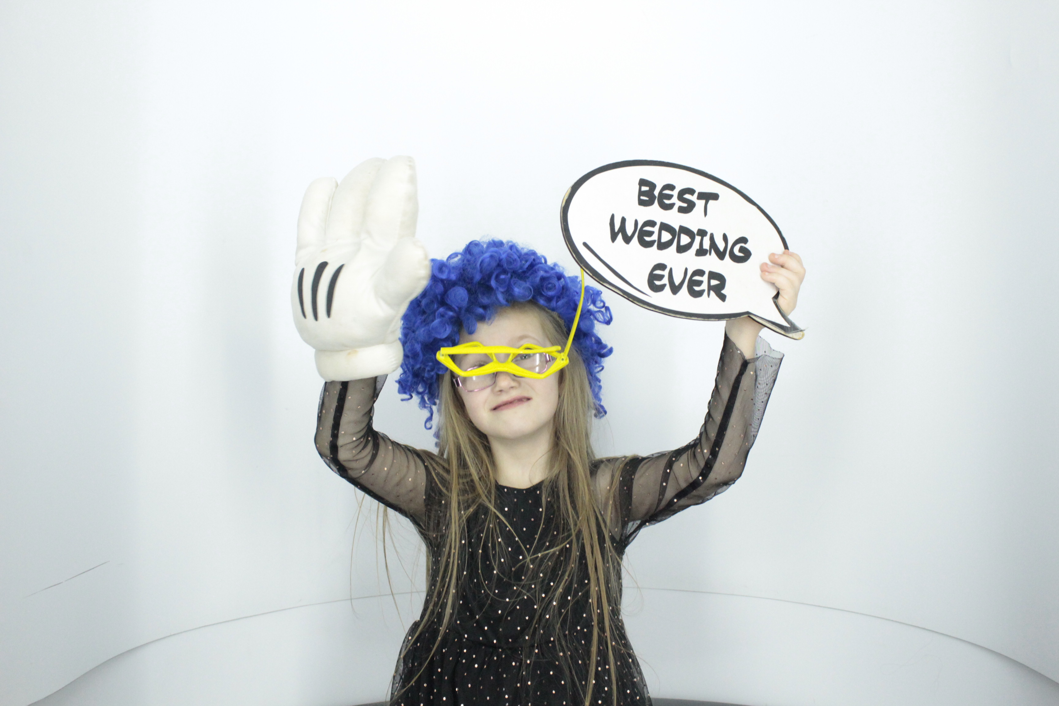 Danielle and Jordon's wedding | View more photos from the event at gallery.myphotoboothexperience.co.uk/u/MyPhotoBoothExperienceLtd/Danielle-and-Jordons-wedding